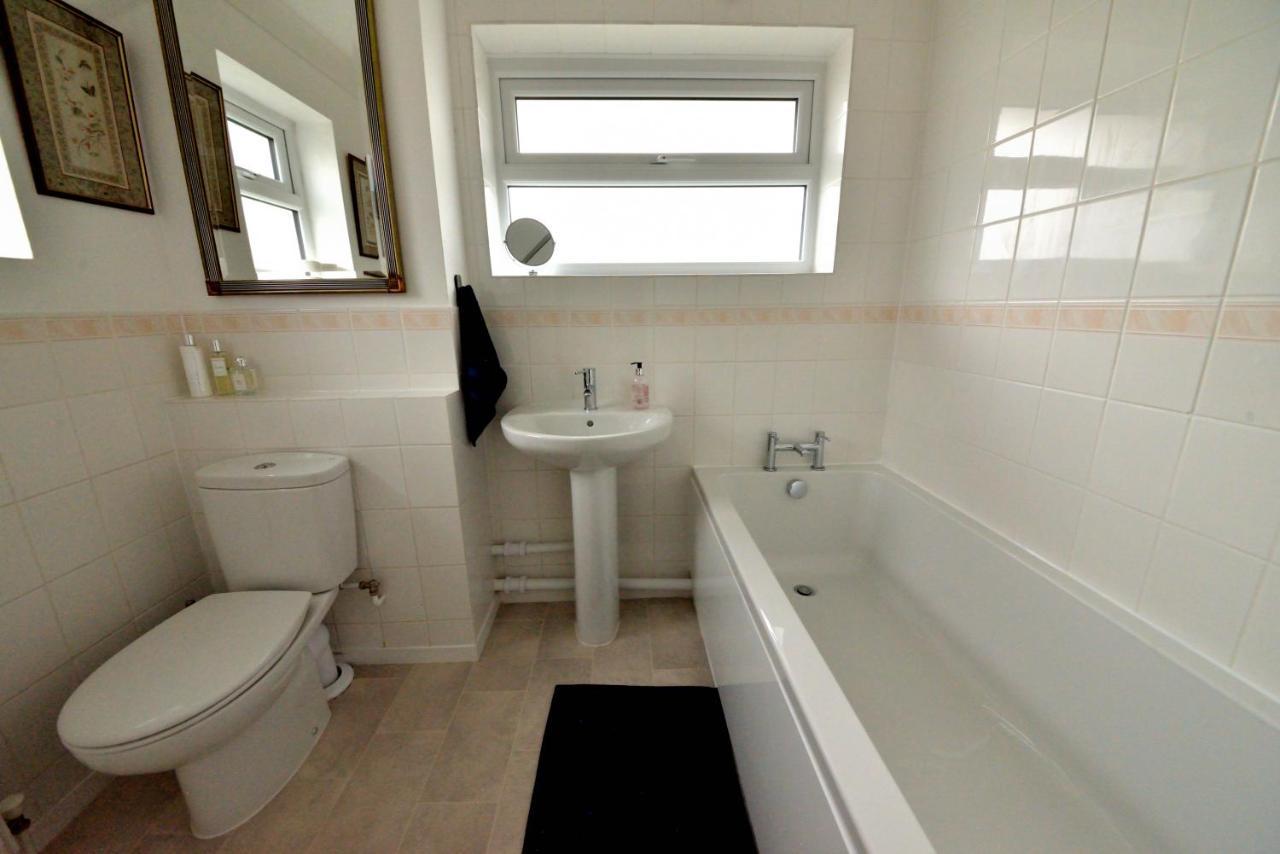 Villa Cosy House, A Train Spotter'S Delight! New Alresford Exterior foto